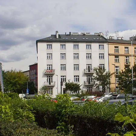 Lou Lou Wawel Apartman *